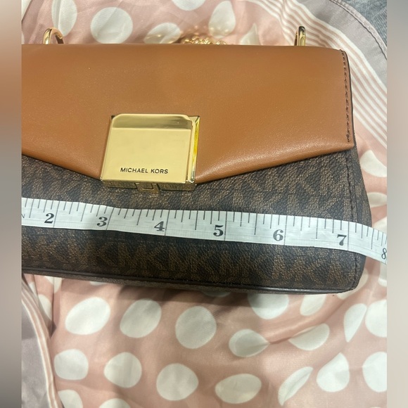 Michael Kors Bags Michael Kors Crossbody NWT - Picture 15 of 15